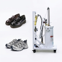 Machine automatique de distribution de PVC pour la fabrication de semelles et de couvercles supérieurs de chaussures, équipement de fabrication de chaussures avec fonction de moulage stable
