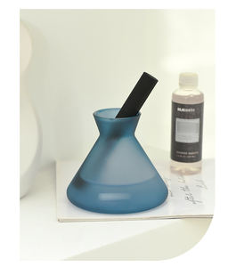 Moderne Simple Bouteille En Verre Aromathérapie Bouteille Échantillon Chambre Salle De Bains Volatile Bâton Diffuseur Doux Décoration <span class=keywords><strong>Pendule</strong></span> - Product Image 2