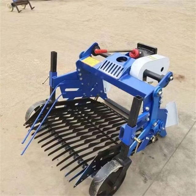 New Walking Tractor for Hot Distributors Vibrating Small Peanut Harvester Garlic Sweet Potato Potato Collector