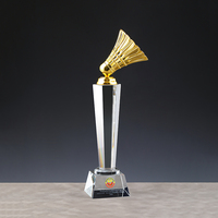 Trophée en cristal de récompense de badminton en cristal personnalisé de haute qualité avec base noire