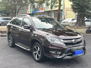 <span class=keywords><strong>Voiture</strong></span> <span class=keywords><strong>d</strong></span>'<span class=keywords><strong>occasion</strong></span> 2016 BYD S7 2.0T Transmission automatique Turbocompressée Conduite à gauche Toit ouvrant Intérieur <span class=keywords><strong>de</strong></span> <span class=keywords><strong>luxe</strong></span> <span class=keywords><strong>Voiture</strong></span> familiale fiable - Product Image 2
