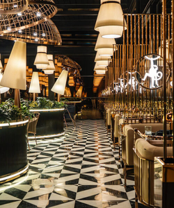 Diseño de Interiores de Restaurantes en Dubái, Paneles de Madera para Paredes, Sillas y Mesas para Comedor de Hotel, Asientos de Barra, Muebles para Bar y Lounge - Product Image 2