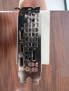 การ์ดจอ RTX3080 10GB มือสอง ประสิทธิภาพสูง สำหรับเดสก์ท็อป PCIe 4.0 GPU สำหรับเล่นเกม 4K ตัดต่อวิดีโอ สร้างแบบจำลอง 3 มิติ และการประมวลผล AI - Product Image 5