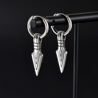Nouvel Arrivage Boucles d'oreilles clous pendentif flèche, style neutre et tendance, en acier inoxydable, bijoux de mode unisexe, vente en gros usine