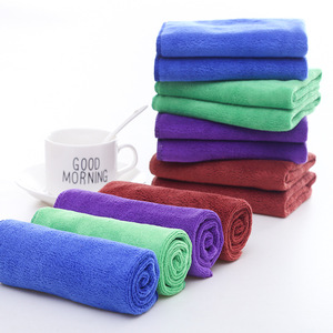 Microfiber Square Towel 30x30 Cm <b>Hook</b> Style For <b>Car</b> Cleaning And Housekeeping With Custom Logo Option - Product Image 2