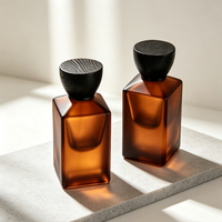 Flacon de parfum carré en verre brun ambré, givré, semi-transparent, vaporisateur de parfum, 50 ml, emballage personnalisé