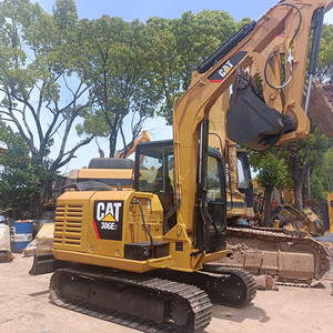 รถขุดตีนตะขาบ CAT306E2 ปี 2022 ขนาด 6 ตัน พร้อมระบบไฮดรอลิก Kawasaki และบุ้งกี๋ขุดขนาด 0.3 เมตร มือสอง - Product Image 2