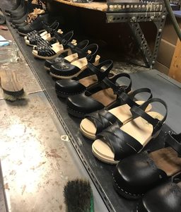 Sandali Svedesi Artigianali da Donna, Scarpe Casual con Caratteristica Antiscivolo, Punta Chiusa, Tendenza Moda per Primavera Autunno - Product Image 6