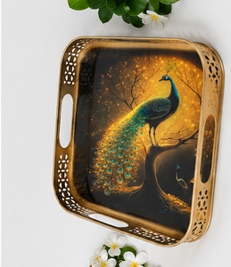 Bandeja de Servir de Metal Dorado con Diseño de Pavo Real, Interior de Resina, Borde Calado Ornamentado, Asas Decorativas, Bandeja Decorativa para Mesa de Comedor - Product Image 2