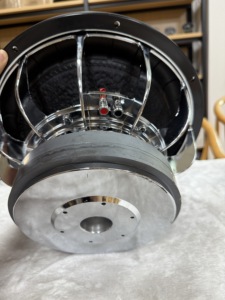 Altavoz de 15 Pulgadas de Tres Vías, Material de Goma Reforzado y de Alta Resistencia, Resistente a Grietas, OEM/ODM - Product Image 5