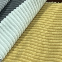 Tissu en velours côtelé 100% polyester de haute qualité pour la décoration intérieure et la technique tissée de couverture de canapé pour les sacs en tissu