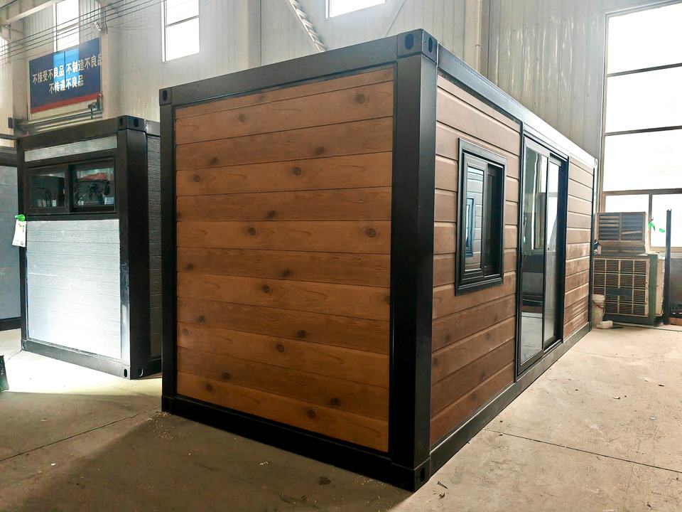 Photo inspiration: Gallery Detail: 20Ft 40Ft Prefabricated Tiny House With Bathroom And Kitchen Perfect