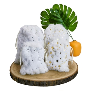 Sac cadeau de Noël en feuille d'or brillante avec cordon de serrage, sac à bonbons exquis - Product Image 4