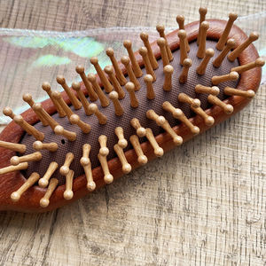 OEM ODM Yüksek Kaliteli Yeni Tasarım Saç Derisi Masajı Ahşap Hava Yastıklı Fırça Saç Tarağı Salon ve Ev Kullanımı İçin - Product Image 3