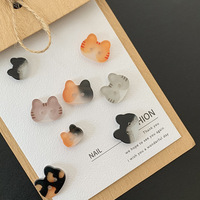 Boutons en résine en gros pour enfants, forme de chat de dessin animé, 2 trous, accessoires de vêtements en vrac pour vêtements pour enfants