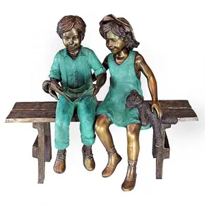 Книга для чтения для мальчиков и девочек на скамейке детская бронзовая скульптура