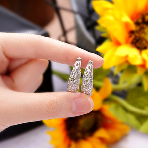 Vintage Hollow Floral <b>Ear</b> <b>Cuff</b> for Women Elegant Party Style Daily Wear <b>Ear</b> Accessory Fashion Outfit Jewelry Style - Product Image 6