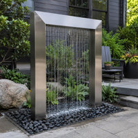Fontaine d'eau rectangulaire de luxe pour l'extérieur, en acier inoxydable, faite à la main, résistante aux intempéries, design architectural
