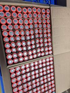 Taux de décharge 3C de la batterie au lithium polymère <span class=keywords><strong>2600</strong></span> de grande capacité 18650 <span class=keywords><strong>mAh</strong></span> personnalisable pour les outils électriques - Product Image 3