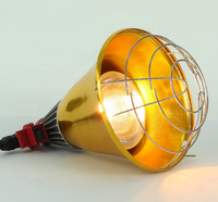 Nouvelle lampe de poulailler de poulet doré à la mode, lampe thermique infrarouge réglable résistante à l'humidité pour Animal