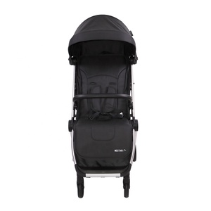 Il passeggino compatto in alluminio piega automaticamente - Product Image 6