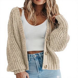 Cardigan ample en acrylique tricoté épais pour <span class=keywords><strong>femme</strong></span>, doublé laine, ouvert sur le devant, à manches longues et boutonnage, coupe courte, avec possibilité de personnalisation - Product Image 1