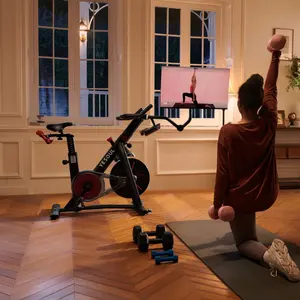 6กิโลกรัมสาวแม่เหล็กควบคุมสมาร์ทปั่นจักรยานสำหรับการออกกำลังกายหนัก