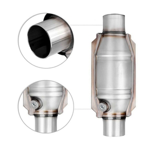 Convertisseur catalytique universel à trois voies avec support en céramique en nid d'abeille pour moteur à essence <span class=keywords><strong>catalyseur</strong></span> de voiture de 2.5 pouces 2 pouces - Product Image 6