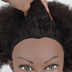 หัวหุ่นฝึกทำ<span class=keywords><strong>ผม</strong></span>ทรงแอฟโฟร ขนาด 6-8 นิ้ว <span class=keywords><strong>ผม</strong></span>แท้ 100% |   หัวหุ่นฝึกทำ<span class=keywords><strong>ผม</strong></span>แบบหยิกสำหรับถักเปียและจัดแต่งทรงผม - Product Image 6