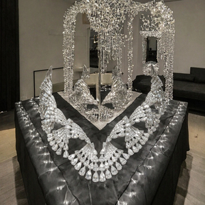 Ensemble de bijoux en cristal de luxe 4 pièces pour femmes, colliers et boucles d'oreilles, ensemble géométrique en strass pour mariage et fête - Product Image 3