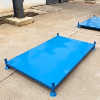 Palette en acier galvanisé durable avec poteaux, palette métallique empilable, revêtement en poudre pour stockage en entrepôt