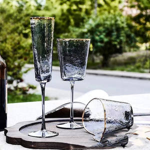 مجموعة كؤوس نبيذ وشمبانيا وماء من الكريستال الخالي من الرصاص بحواف ذهبية، تصميم جديد بالجملة - Product Image 6