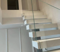 Escalier flottant intérieur sur mesure en verre de luxe léger pour Loft, Villa, Art Duplex, Maison à niveaux superposés