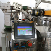 Machine d'emballage automatique pour le comptage de vis et de têtes d'outils avec alimentateur vibrant
