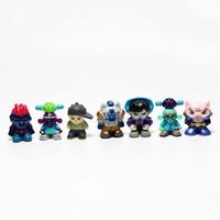 Figurines personnalisées ZQX188 Yiwu, jouets en PVC, lumineux, Alien, Mini, en Carton, pour Capsule vide