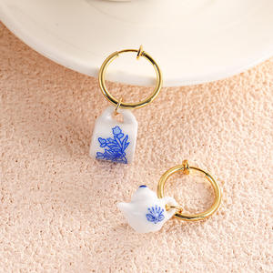 Pendientes de Perlas de Porcelana Azul y Blanca Pintados a Mano Estilo Vintage para Mujer, Aros de Acero Inoxidable con Baño de Oro Real, Clip <span class=keywords><strong>sin</strong></span> Perforación - Product Image 2