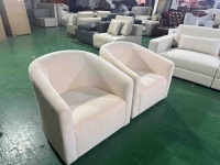 Fauteuil pivotant en tissu capitonné de style moderne et luxueux Disen Furniture, personnalisable pour salle à manger, salon ou chambre.