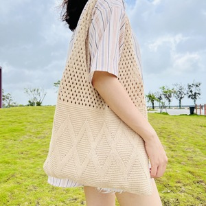 Borsa a Spalla a Forma di Cuscino in Poliestere Lavorato a Maglia, Grande Borsa da Spiaggia Estetica all'<span class=keywords><strong>Uncinetto</strong></span> con Due Manici Traspiranti - Product Image 3