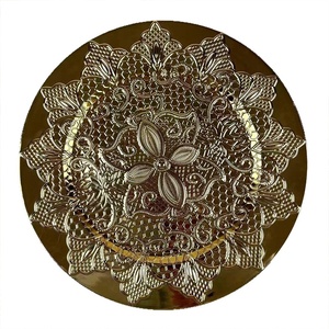<span class=keywords><strong>Sottopiatti</strong></span> in Plastica Opaca Dorata con Motivo Floreale per Decorazione Tavola Matrimoni Hotel Feste - Product Image 1