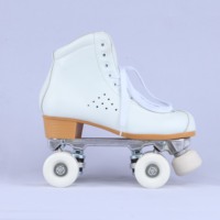 Patins à roulettes quad durables et sûrs de petite et grande taille avec 4 roues en PU à LED pour patinoire américaine