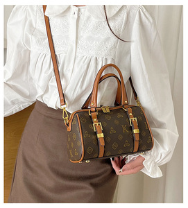 <span class=keywords><strong>Sac</strong></span> Boston texturé personnalisé en usine, grande capacité, <span class=keywords><strong>sac</strong></span> à bandoulière rétro pour <span class=keywords><strong>femme</strong></span>, motif géométrique tendance, fermeture éclair été/hiver - Product Image 6