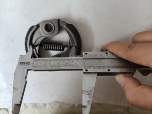 أم عالية الجودة BG328 الحديد مخلب جزازة العشب قطع الغيار اكسسوارات أداة الحديقة - Product Image 4