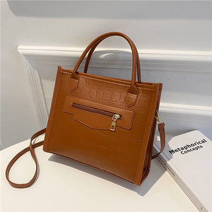 <span class=keywords><strong>Sac</strong></span> fourre-tout <span class=keywords><strong>noir</strong></span> effet <span class=keywords><strong>croco</strong></span> pour femme, <span class=keywords><strong>sac</strong></span> à main à poignée supérieure, <span class=keywords><strong>sac</strong></span> à bandoulière, <span class=keywords><strong>sac</strong></span> de cérémonie Sunday Best, grand espace, avec fermeture éclair, 2026 - Product Image 6