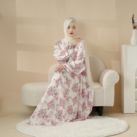 Abaya Maxi pour Femmes de Haute Qualité, Modeste, Grande Taille, en Polyester Sans Couture, avec Design Plissé, Extensible dans Quatre Directions, Vêtement Traditionnel Musulman