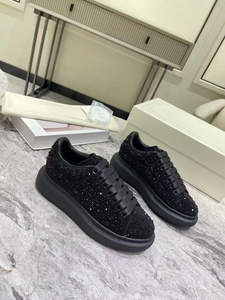 Zapatos casuales de lujo con diamantes incrustados de alta calidad, zapatos para caminar antideslizantes de suela gruesa a la moda, zapatillas negras con cordones. - Product Image 2