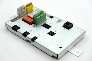 A-BB Robotica Dsqc 611 | 3hac13389-2/05 Aannemersbord Voor Controllers - Product Image 4