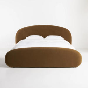 Cama Doble de Tela Minimalista Italiana con Cabecera Tapizada Color Camel de 1.8m, Estilo Nórdico para Recámara Principal - Product Image 5