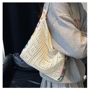Style bohême beau <span class=keywords><strong>Crochet</strong></span> personnalisé Vintage évidé tissé <span class=keywords><strong>sac</strong></span> à bandoulière à la main grand-mère carré <span class=keywords><strong>sac</strong></span> de voyage - Product Image 3