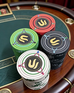 Fichas de Póker de Cerámica Personalizadas Directas de Fábrica, Ecológicas para Uso en Casinos, 43mm/39mm, Personalización Gratuita de Color, Denominación y Diseño - Product Image 3