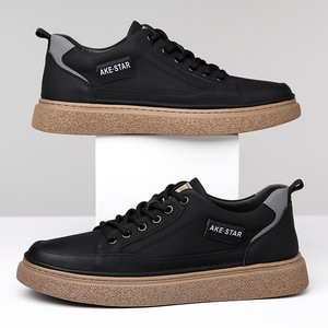 รองเท้าผ้าใบหนังลำลองสำหรับผู้ชาย Ake Star ส้นเตี้ย บุนุ่ม ใส่ทำงานหรือพักผ่อนได้ - Product Image 3